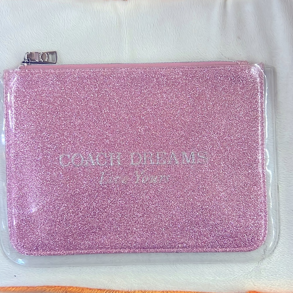Coach Dreams “Live yours”